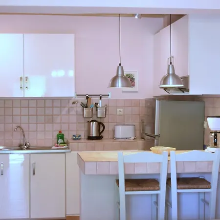 Simatos αpartments&studios *