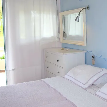 Simatos αpartments & *