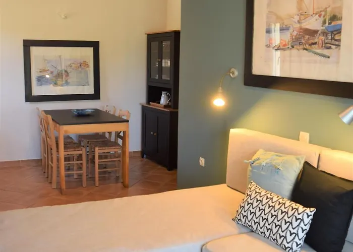 Simatos αpartments&studios