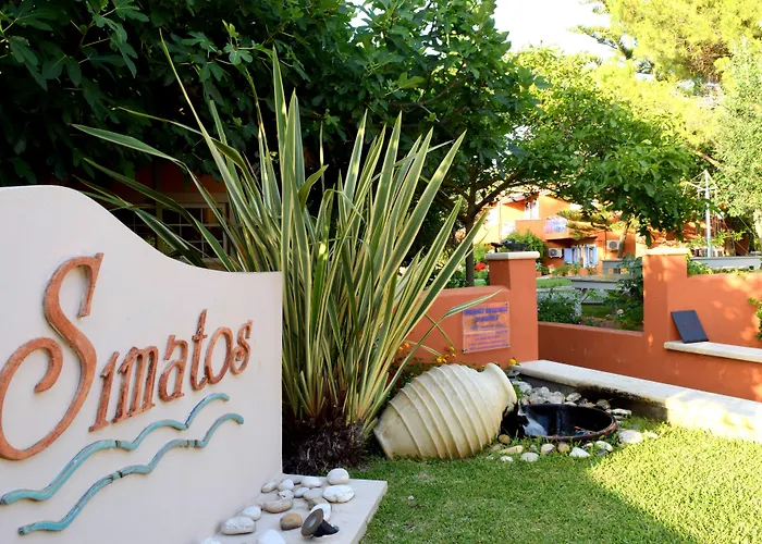 Simatos αpartments&studios *