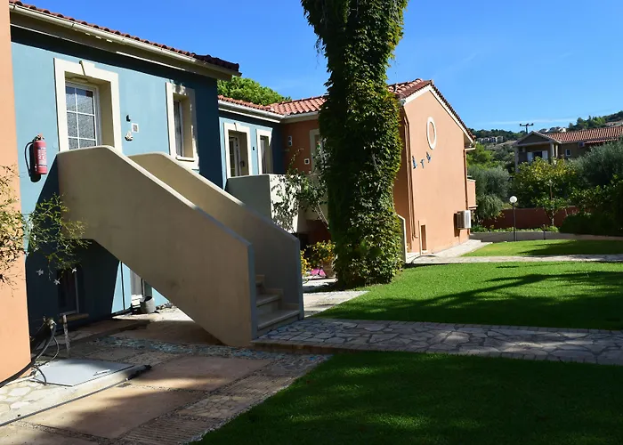 Simatos αpartments&studios *