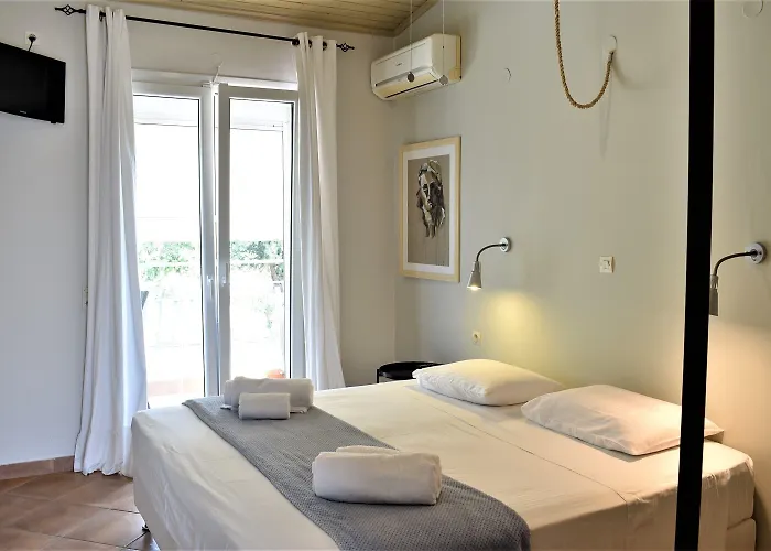 Simatos αpartments&studios