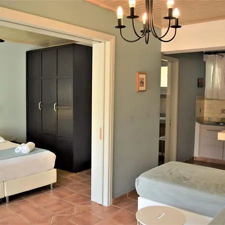 Simatos αpartments & *