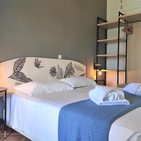 公寓 Simatos αpartments & *