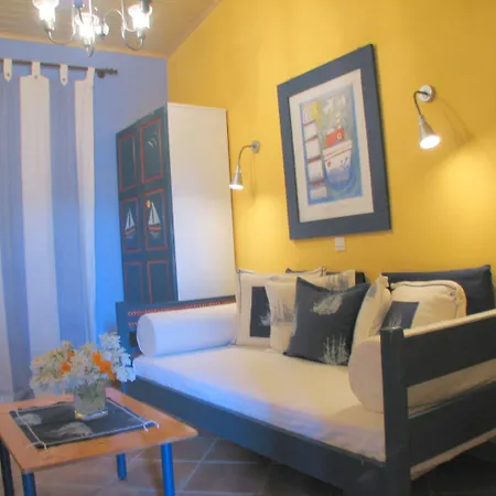Simatos αpartments&studios *