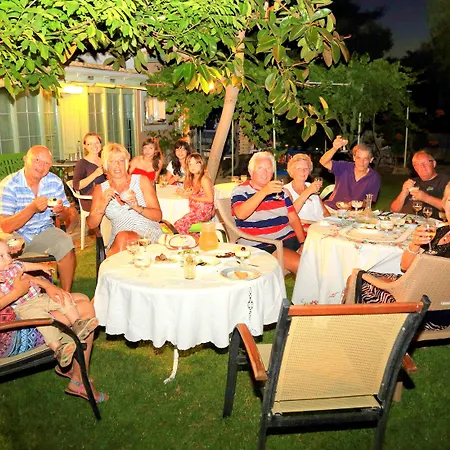 Simatos αpartments & * 阿尔戈斯托利翁