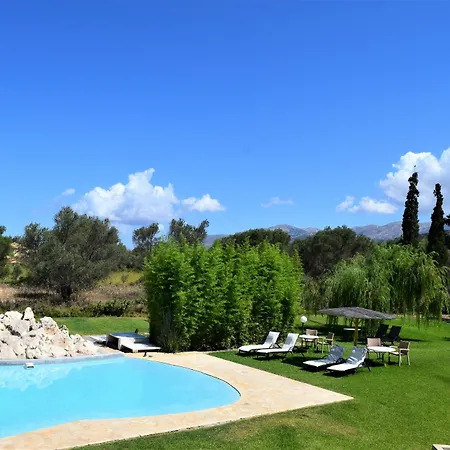 公寓 Simatos αpartments & 阿尔戈斯托利翁