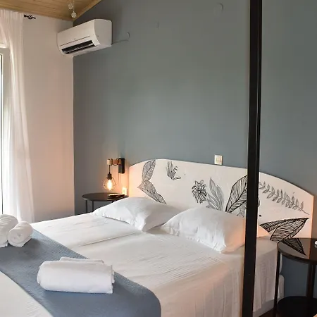 Simatos αpartments & شقة